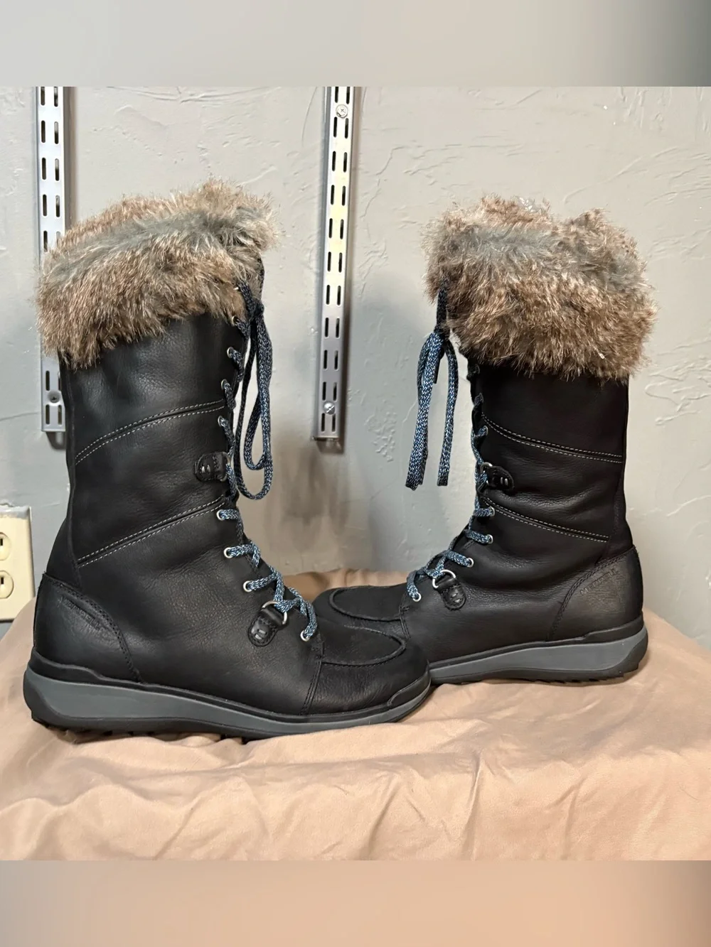 Merrell women winter